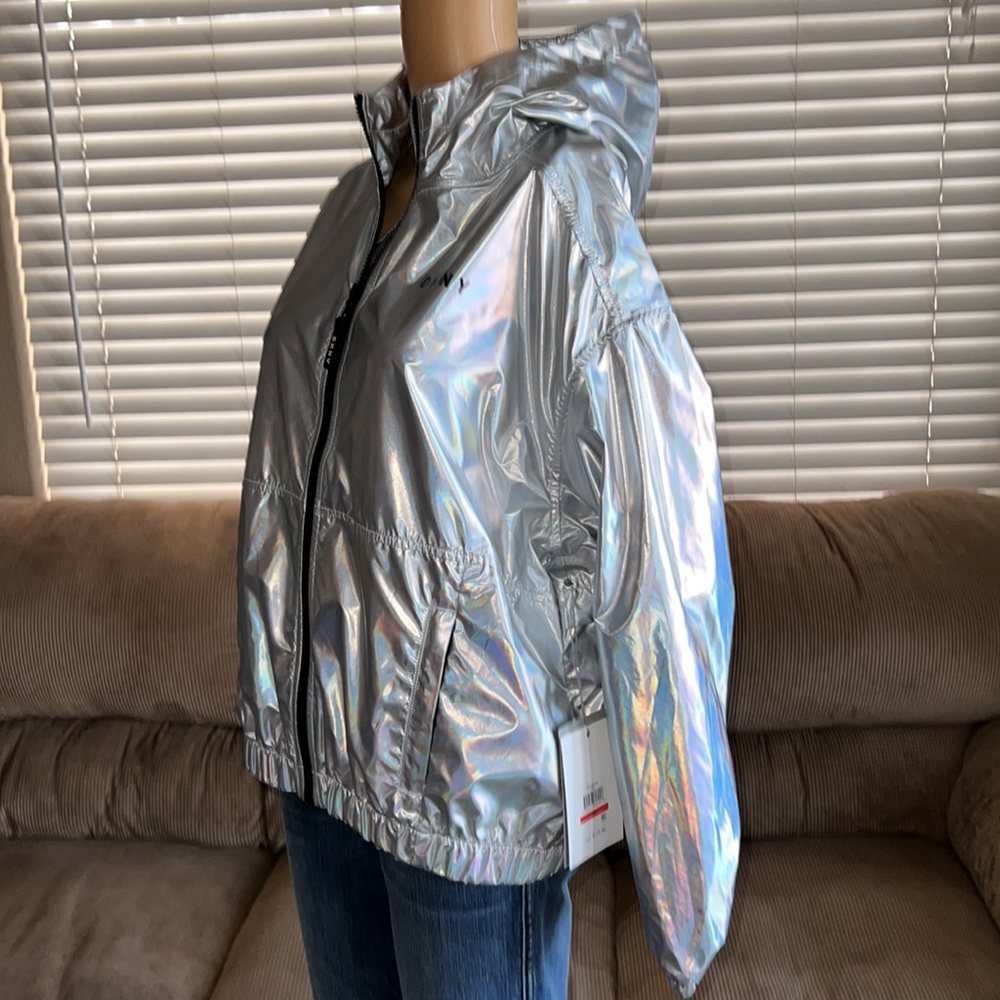 NWT. DKNY Sport Iridescent Windbreaker - Picture 5 of 9